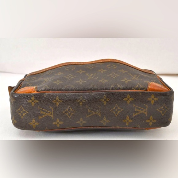 Authentic LOUIS VUITTON VINTAGE Monogram Compiegne 28 Clutch Bag - Picture 5 of 7